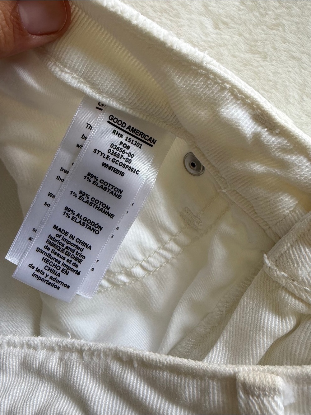 Good American White Shorts Size 8 - Picture 5 of 9